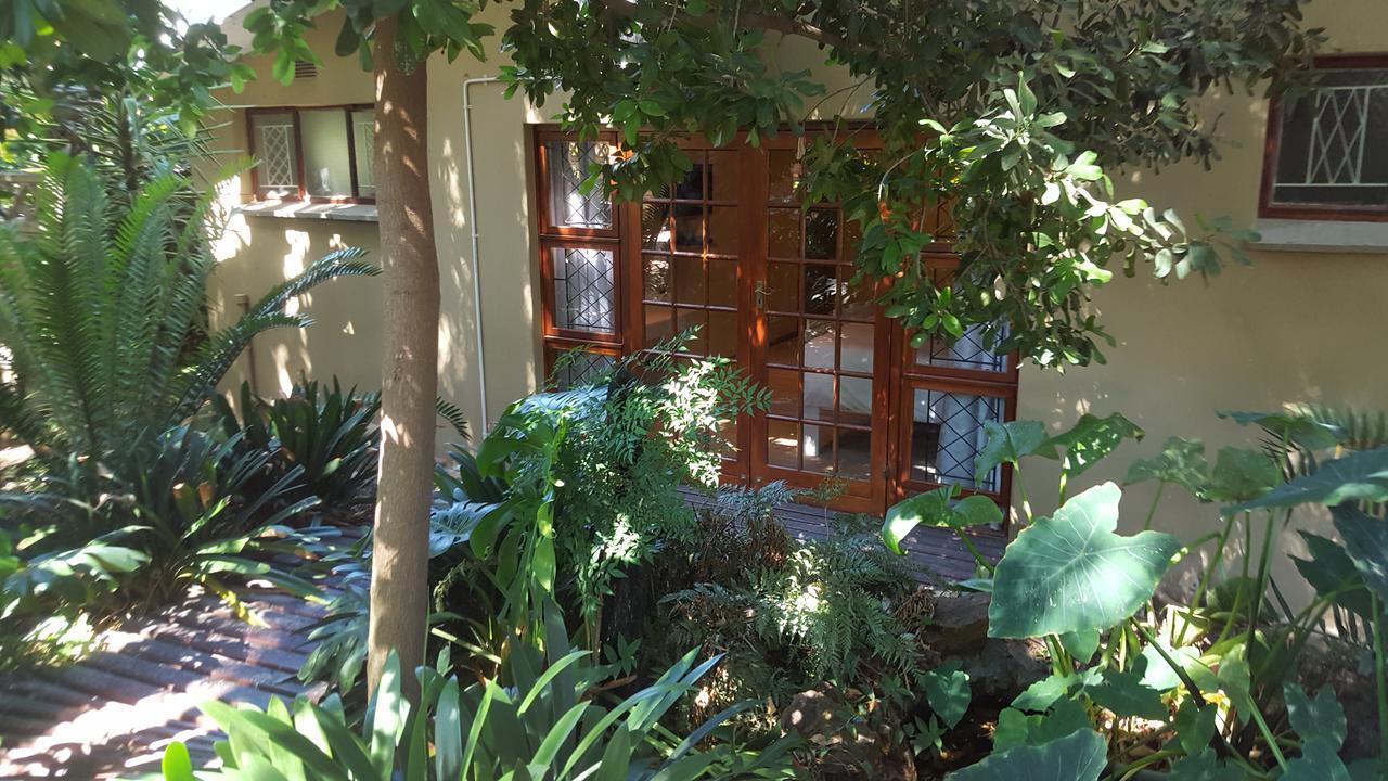 86 On Langenhoven Bed & Breakfast Oudtshoorn Eksteriør bilde